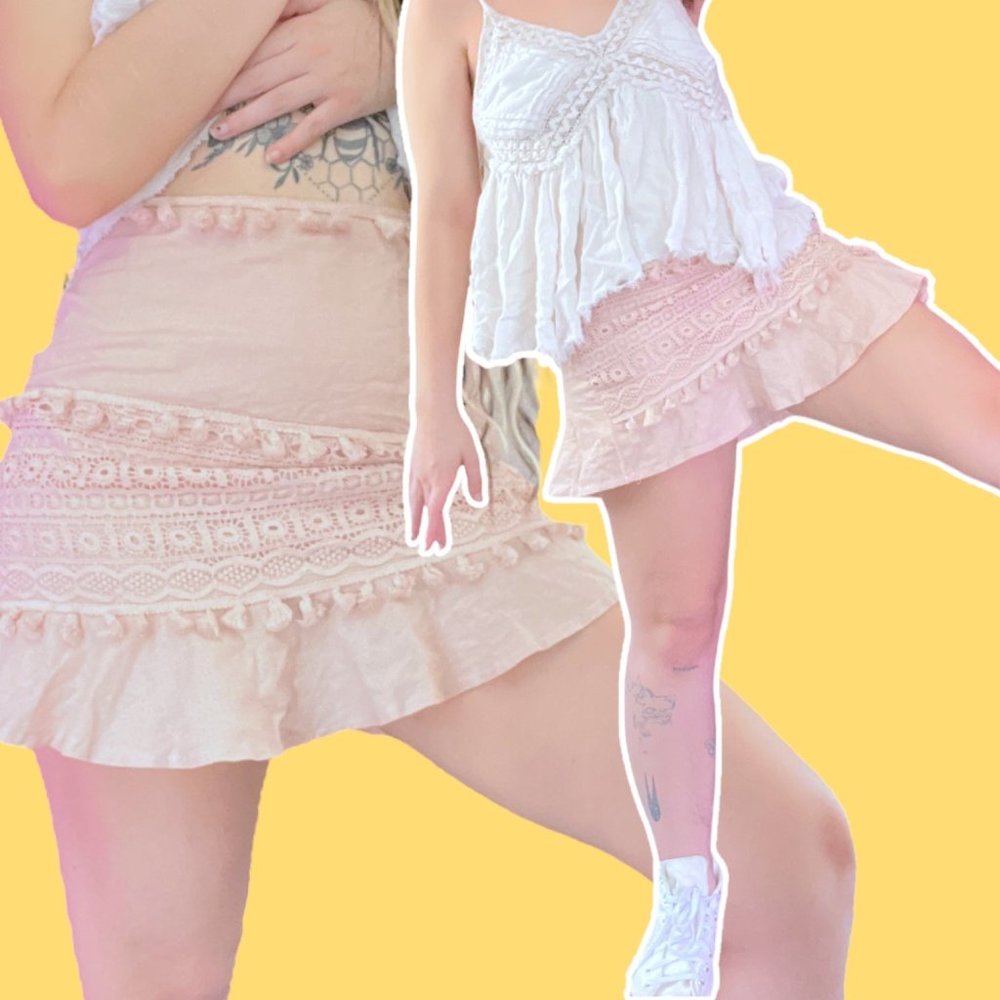 BLUSH POOF SKIRT
